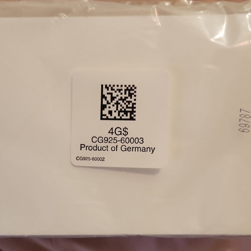 HP White and Black Product Label Sticker